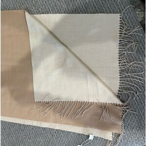 JUDY AND BROWN Women’s Scarf, NWT!